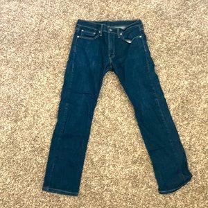 Levi’s, size W31 L30, dark blue jeans